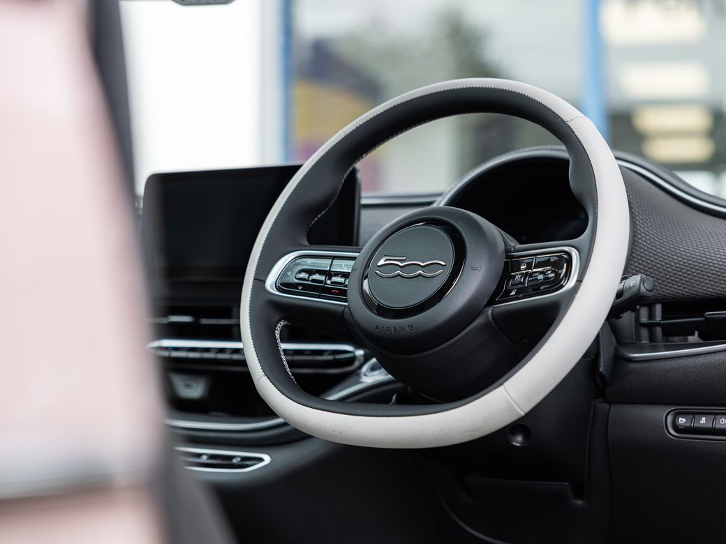 2025 Fiat 500