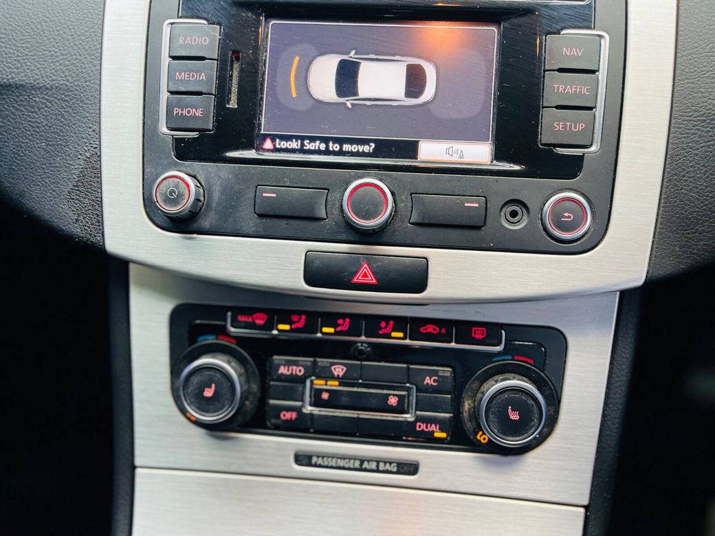 2011 Volkswagen Passat