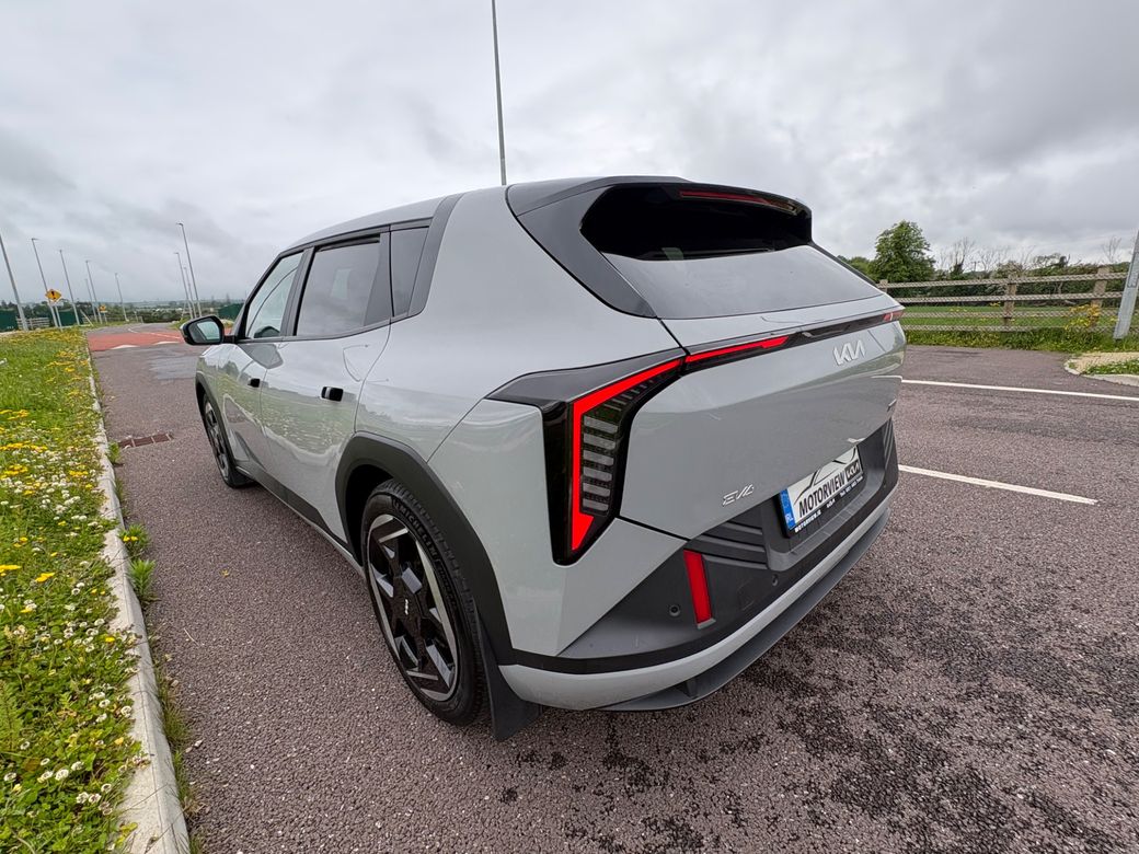 2025 Kia EV4
