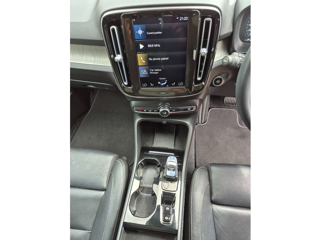 2020 Volvo XC40