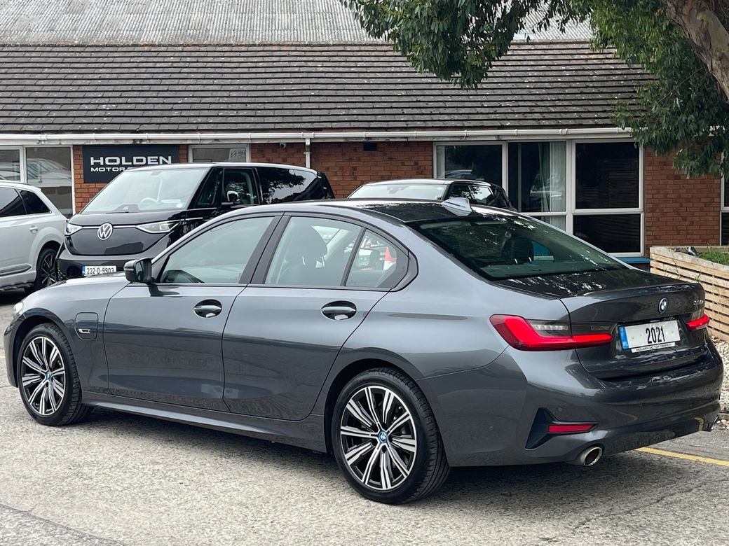 2021 BMW 3 Series