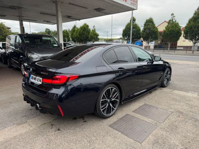 2023 BMW 520