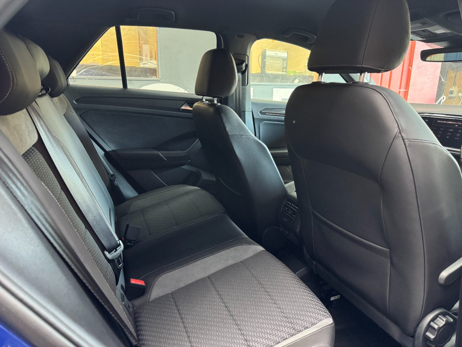 2021 Volkswagen T-Roc