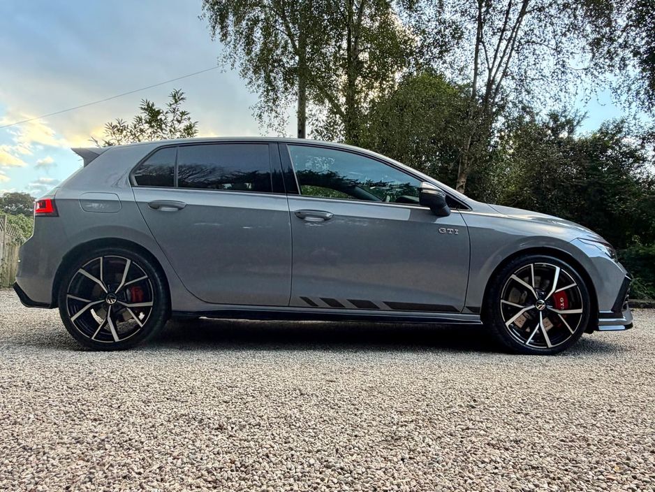 2025 Volkswagen Golf