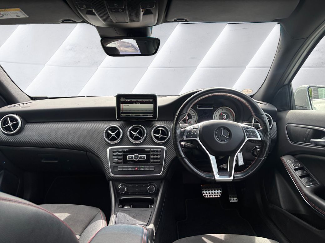 2015 Mercedes-Benz A 180