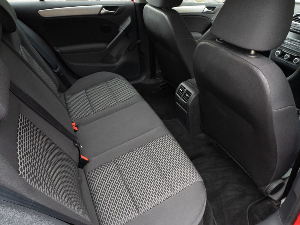 2010 Volkswagen Golf