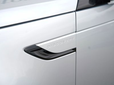 2024 Land Rover Discovery