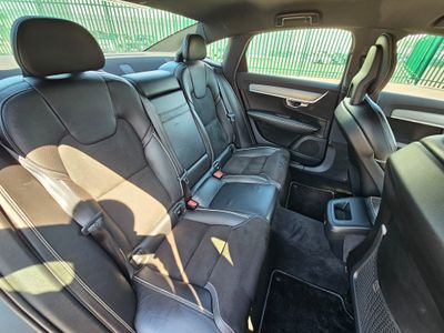 2017 Volvo S90