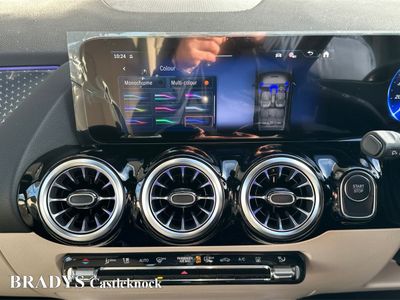 2026 Mercedes-Benz EQA