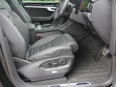 2023 Volkswagen Touareg