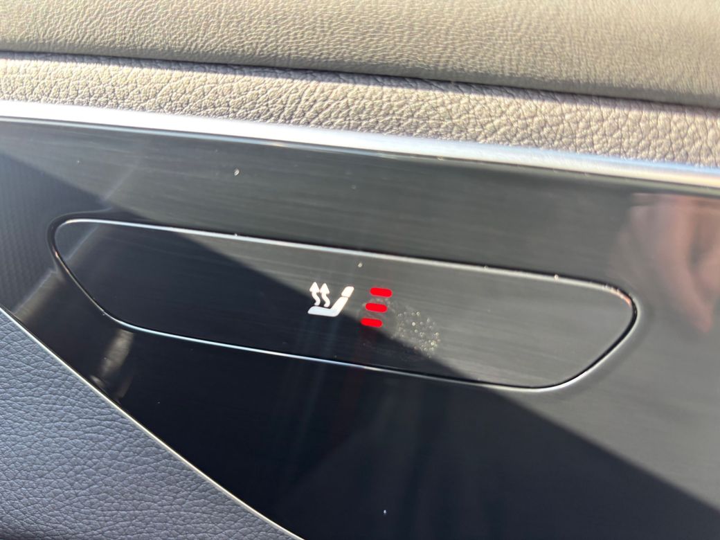 2024 Mercedes-Benz GLC Class