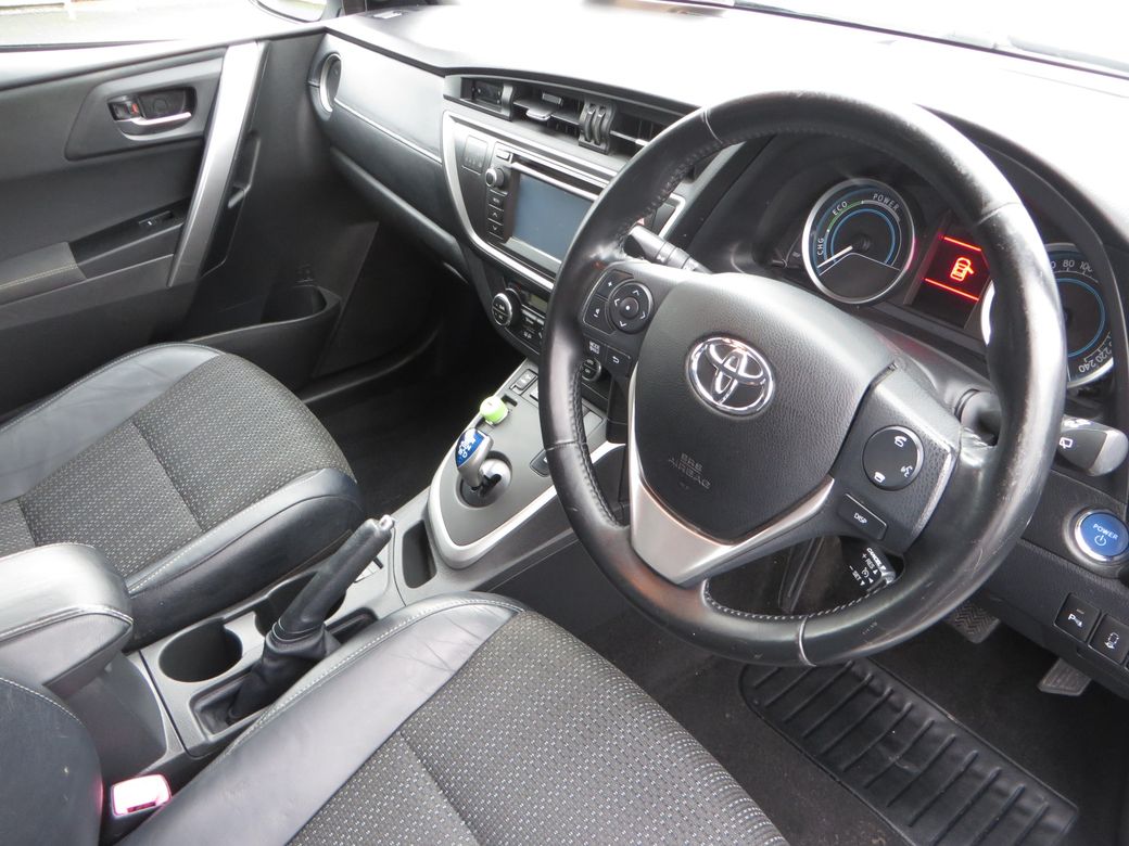 2015 Toyota Auris