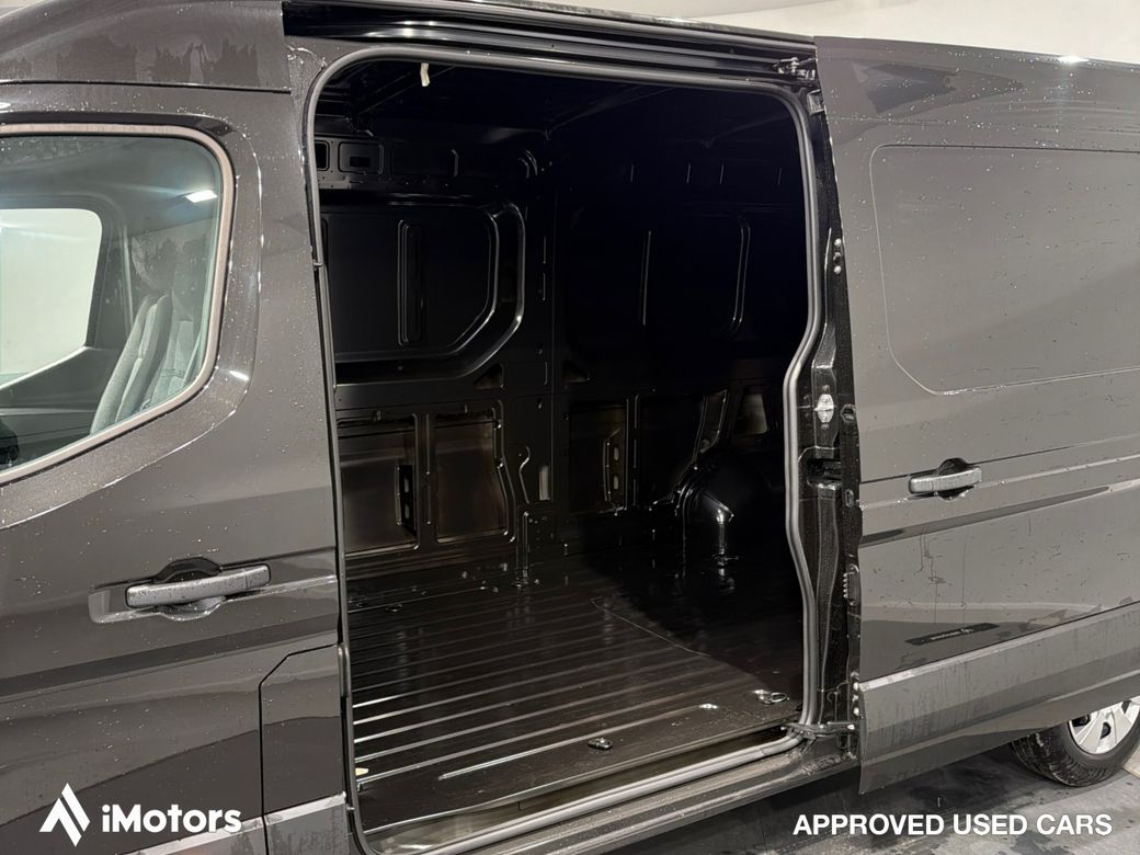 2026 Nissan Interstar