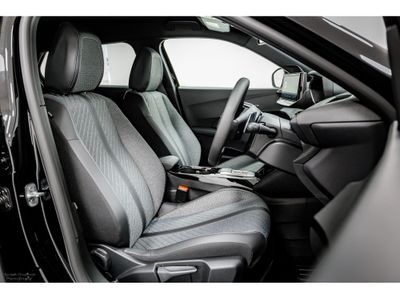 2025 Peugeot 2008