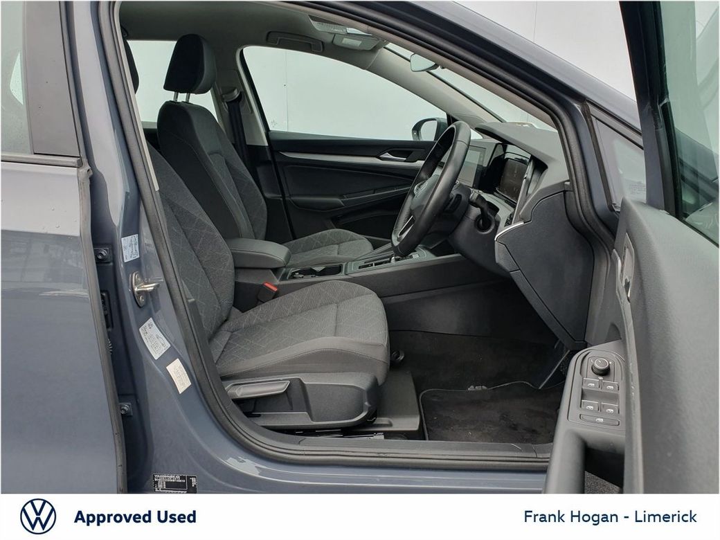 2024 Volkswagen Golf