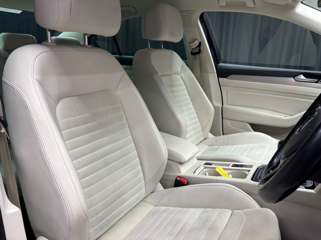 2019 Volkswagen Passat