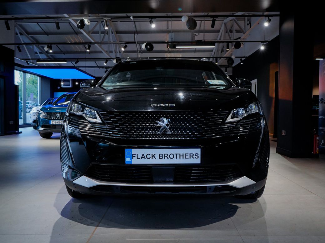 2023 Peugeot 5008