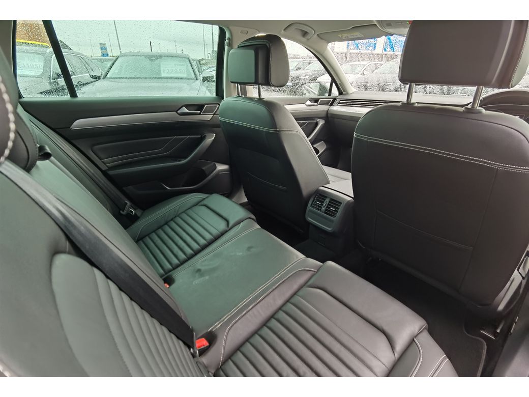 2022 Volkswagen Passat