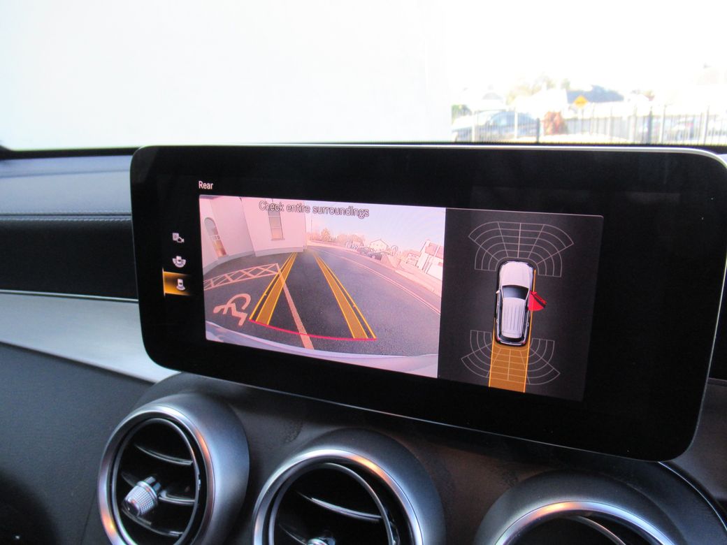 2021 Mercedes-Benz GLC Class