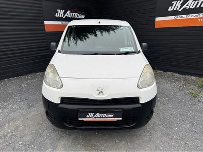 2012 Peugeot Partner