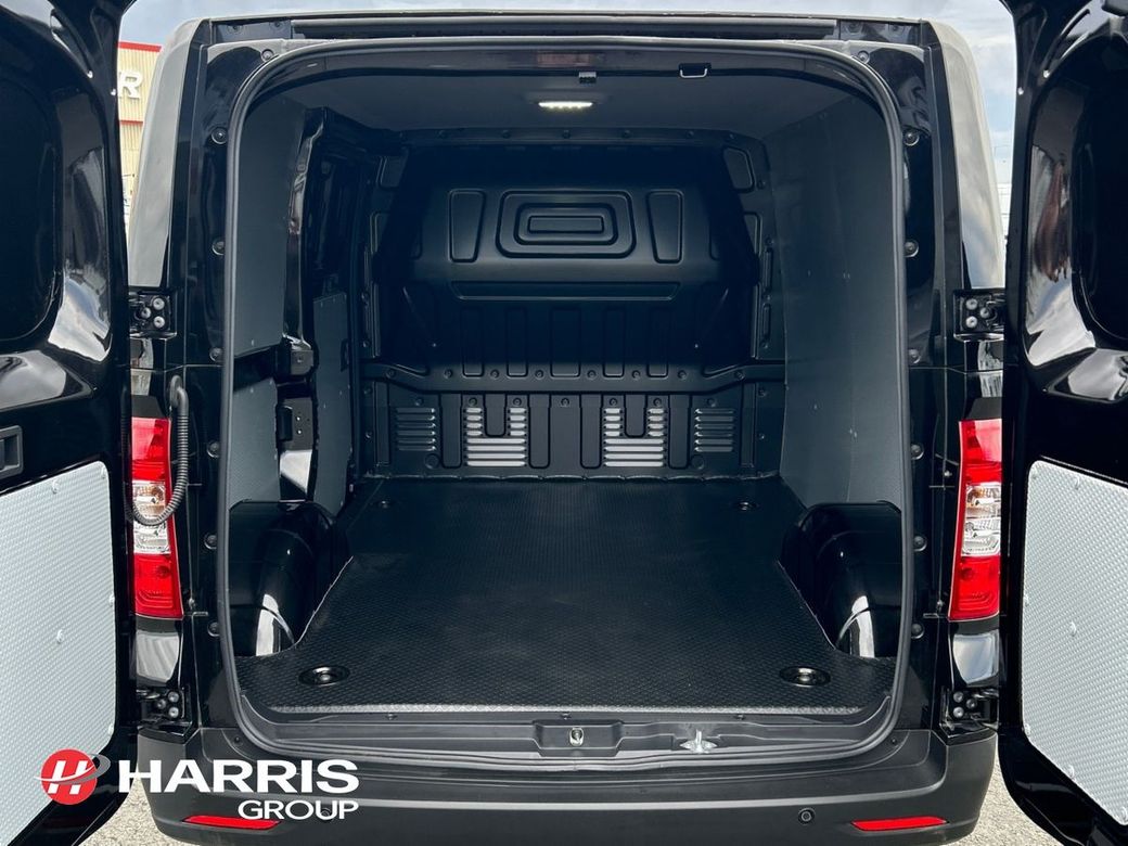 2025 Maxus eDELIVER 3