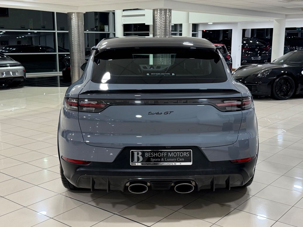 2023 Porsche Cayenne