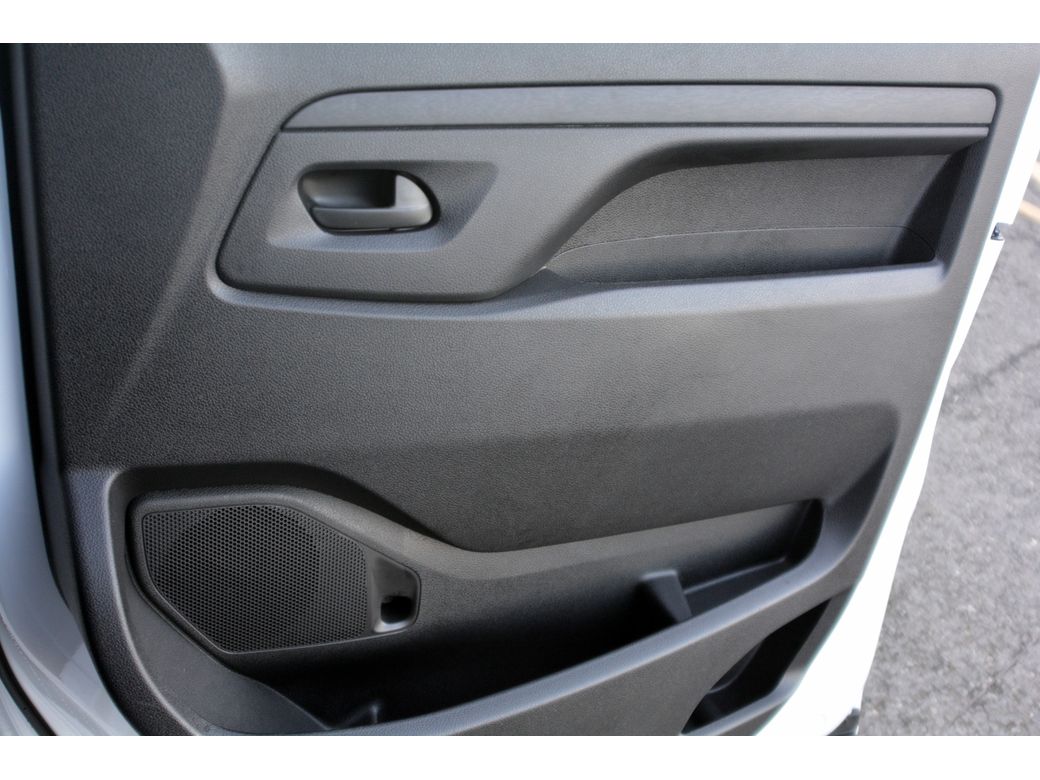 2025 Opel Vivaro