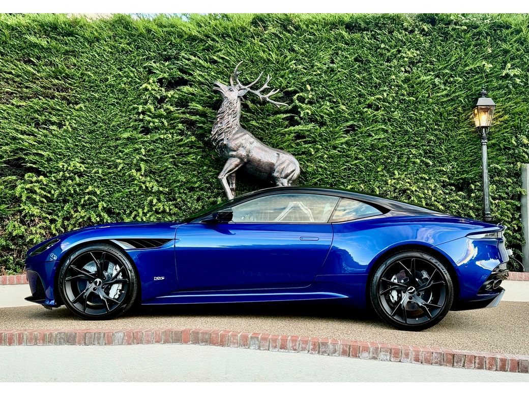 2018 Aston Martin DBS