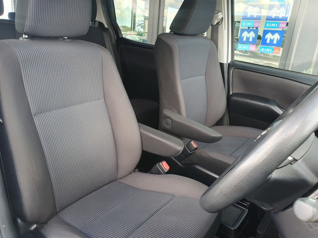 2014 Toyota Noah