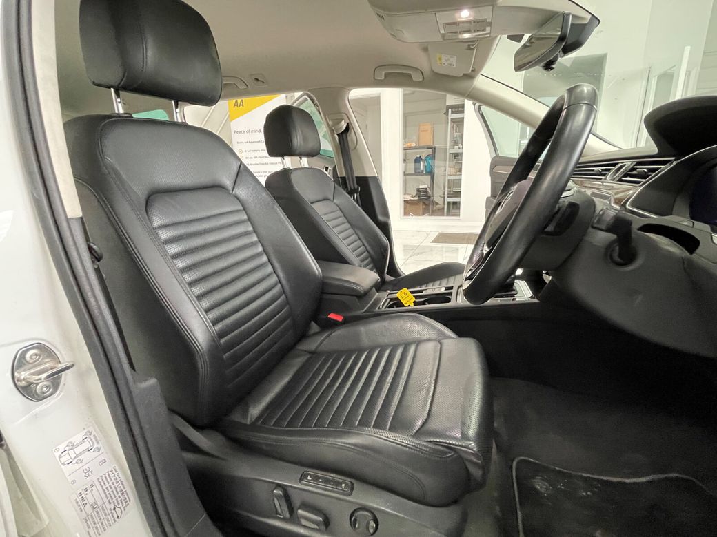 2019 Volkswagen Passat