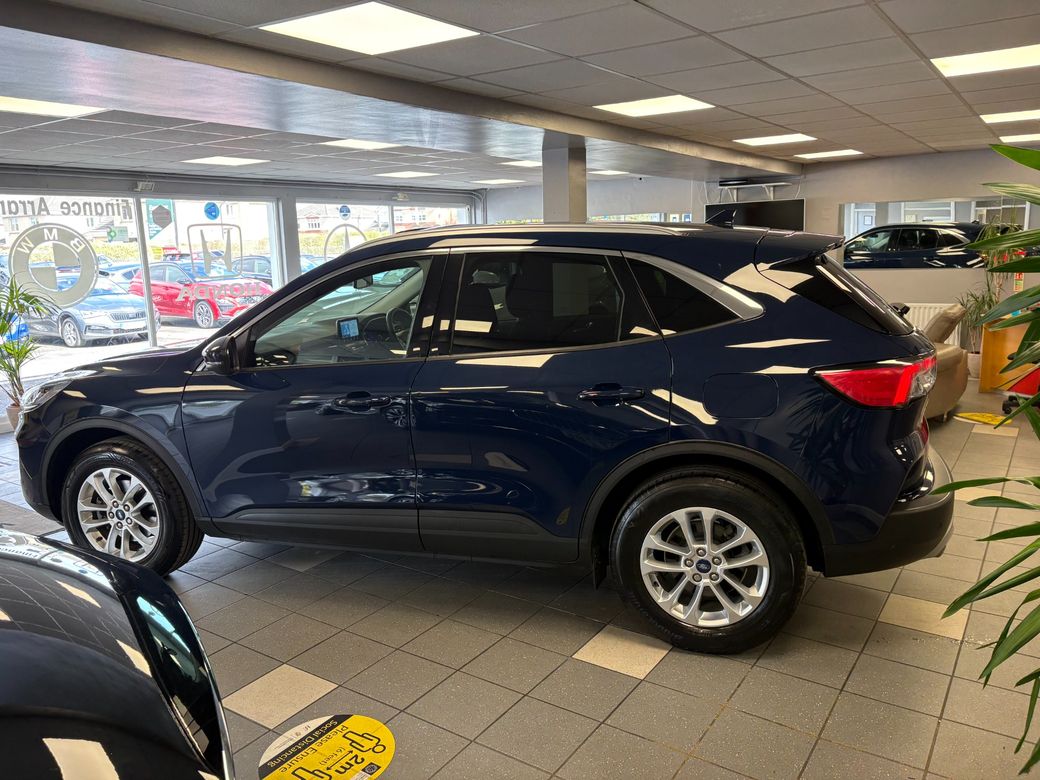 2022 Ford Kuga