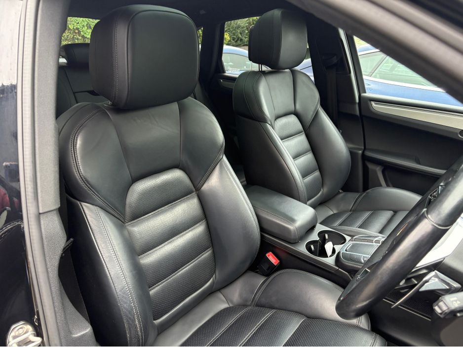 2015 Porsche Macan