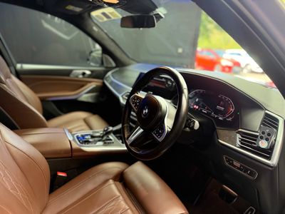 2021 BMW X7