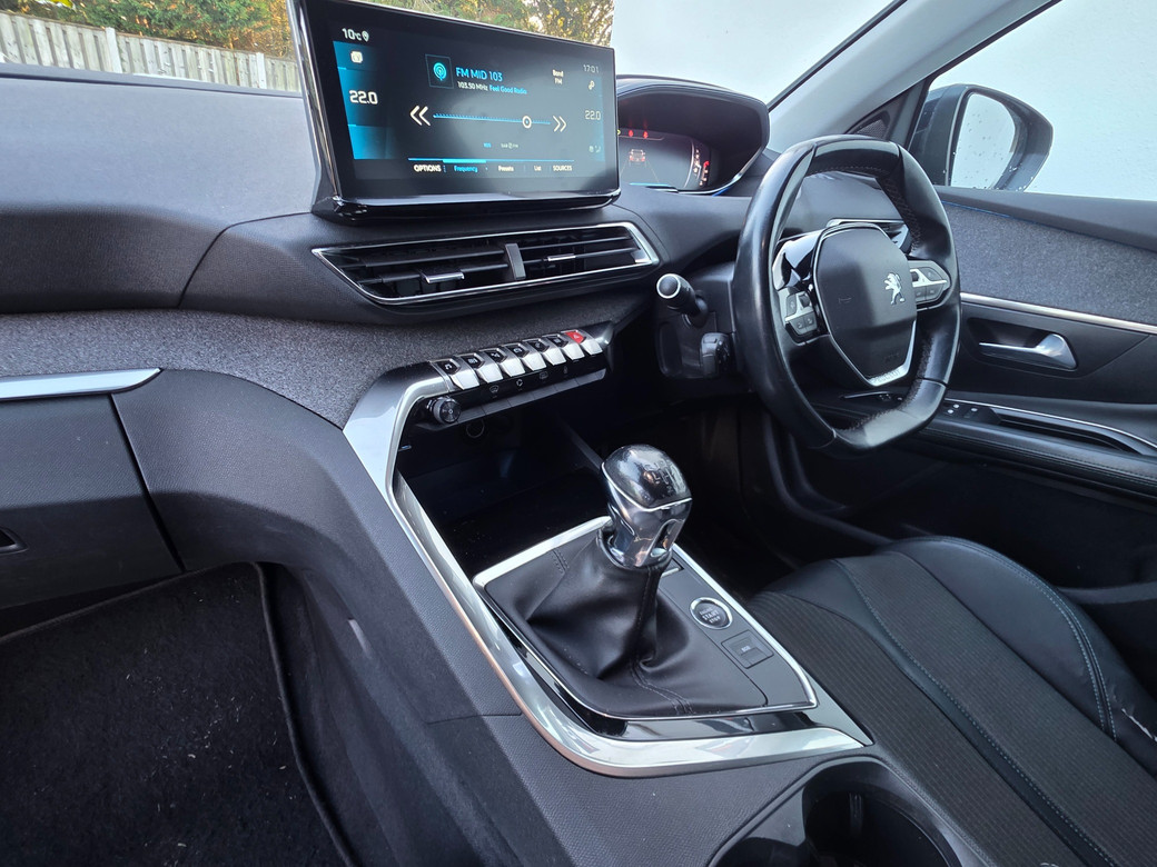 2022 Peugeot 3008