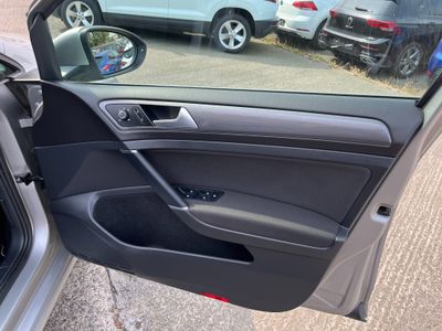 2020 Volkswagen Golf