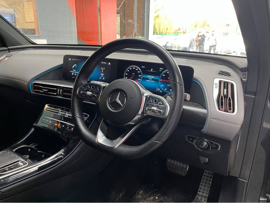 2021 Mercedes-Benz EQC