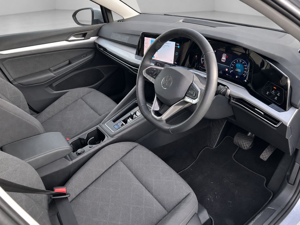 2024 Volkswagen Golf