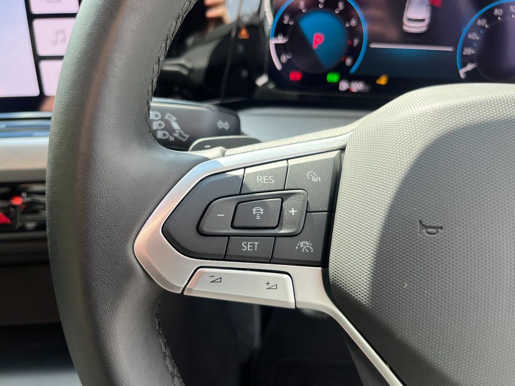 2023 Volkswagen Golf