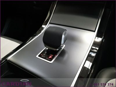 2025 Land Rover Range Rover Velar