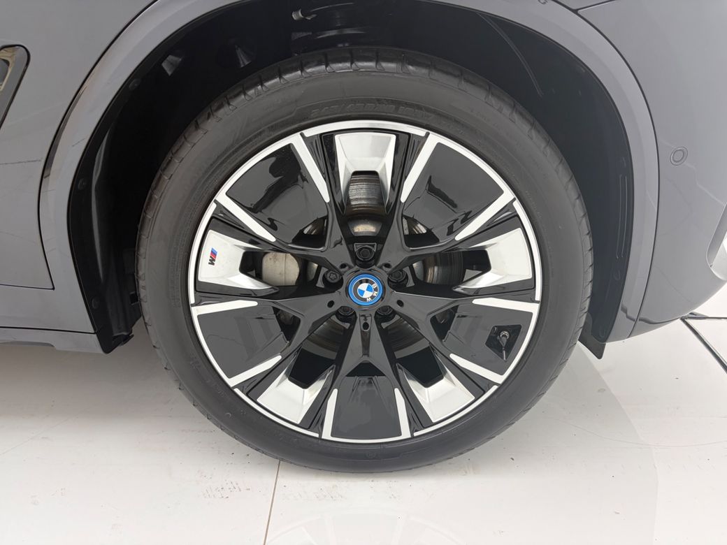 2023 BMW iX3
