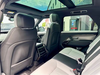 2025 Land Rover Range Rover Sport