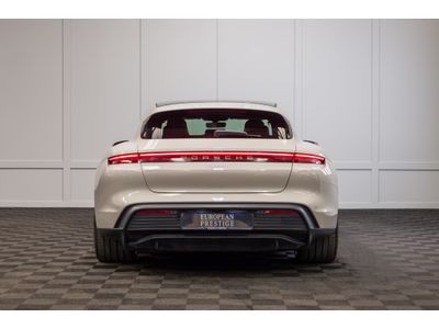 2023 Porsche Taycan