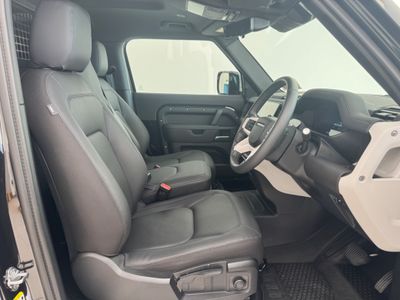 2026 Land Rover Defender