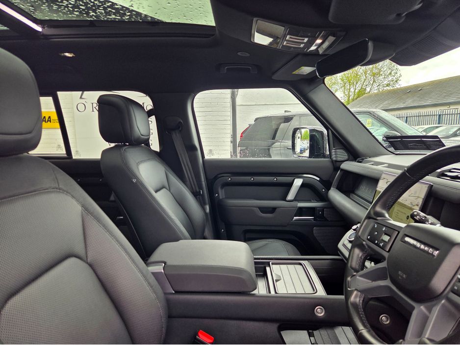 2022 Land Rover Defender