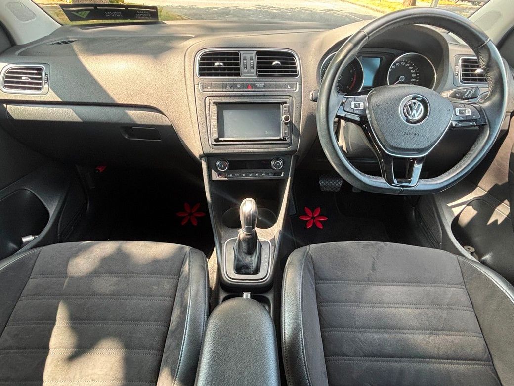 2017 Volkswagen Polo