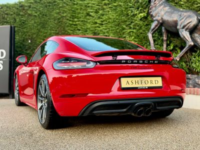 2023 Porsche 718 Cayman