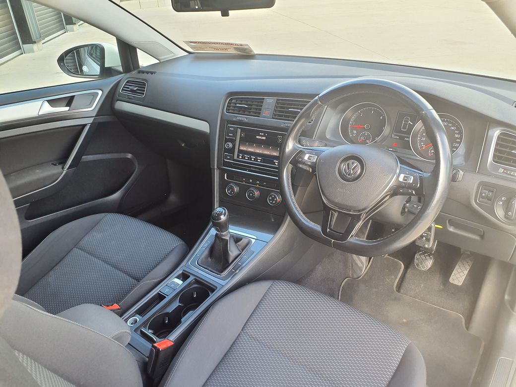 2017 Volkswagen Golf