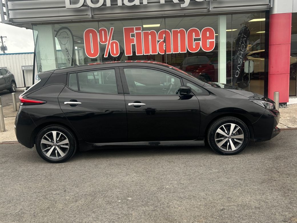 2022 Nissan Leaf
