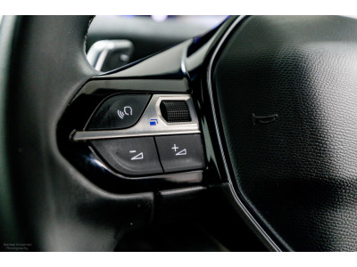2023 Peugeot 5008