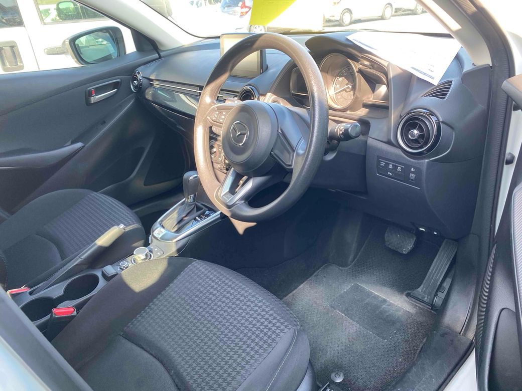 2018 Mazda Demio